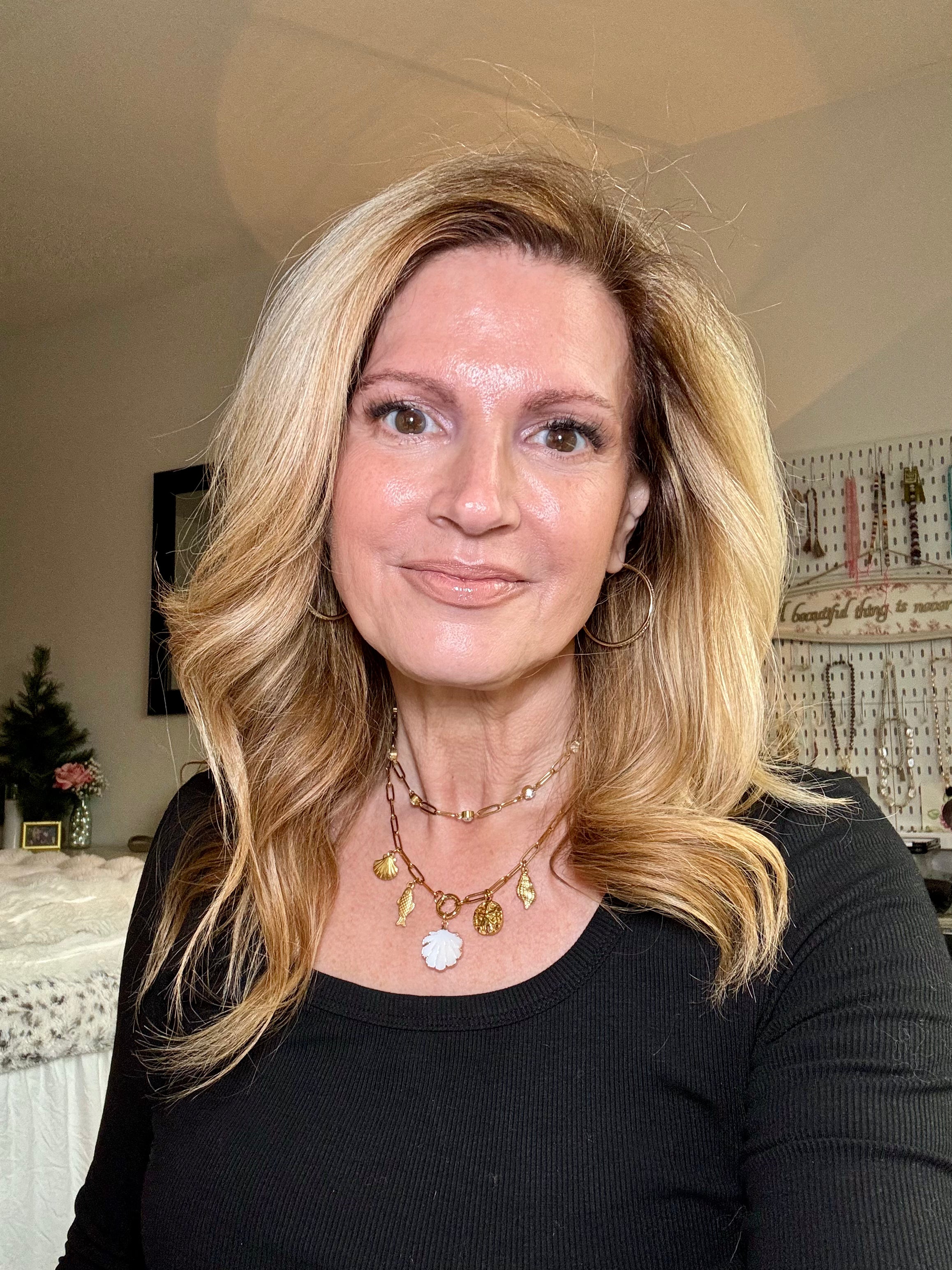 Coastal Holiday Charm